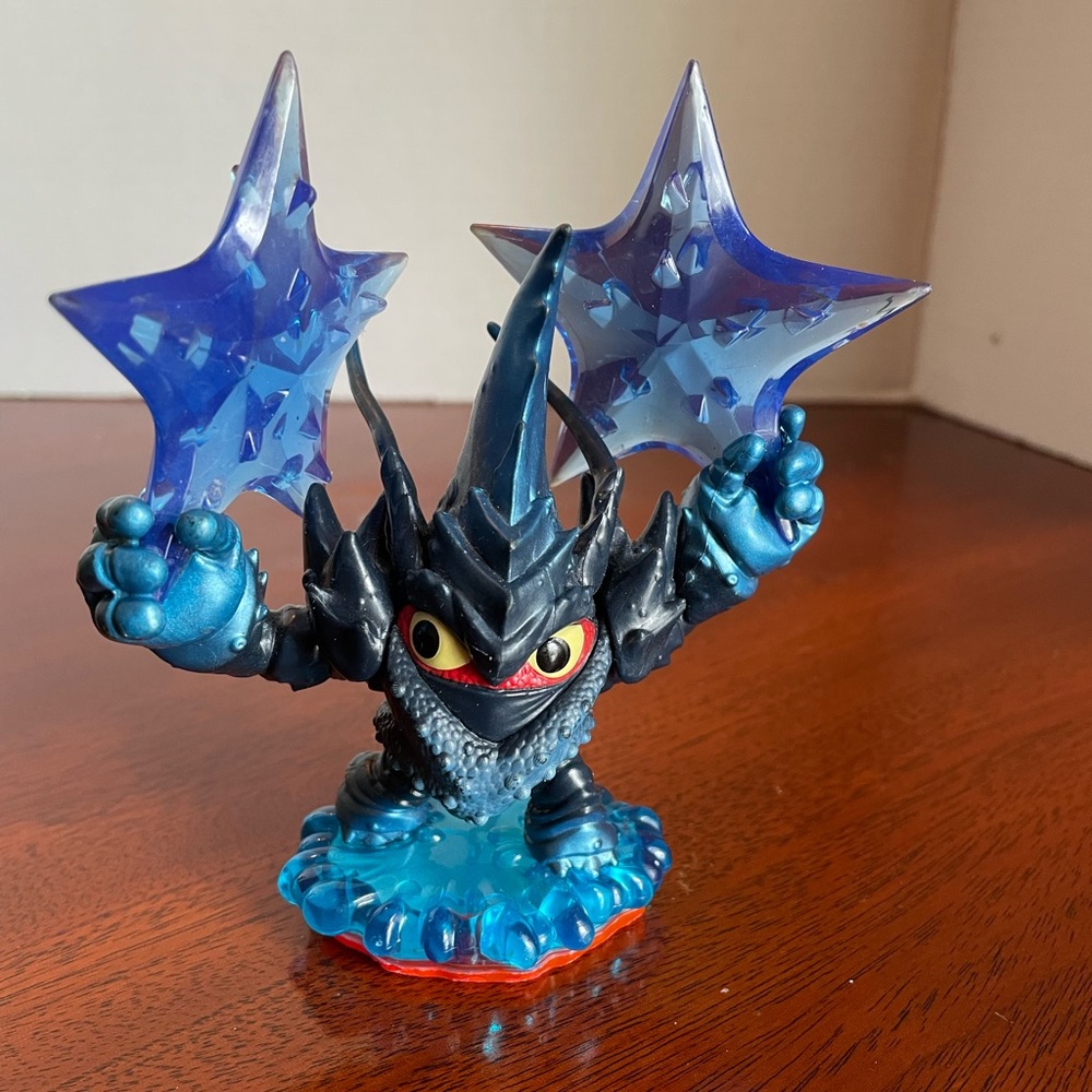 Lobster skylanders trap team. good used condition ships to US fast.$13 obo